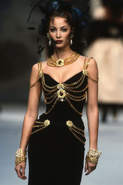 chanel 90s haute couture|90s haute couture show ideas.